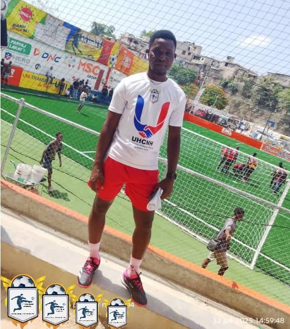 UNIFICATION OF HAITIAN CITIZENS FOR A NEW HAITI (UHCNH)SE ZOUTI CHANJMAN PEYI DAYITI. FC COLONNE ACADEMY KISE YON LEKÒL FOOTBALL FINANSYE PA ADMINISTRATION UHCNH.
